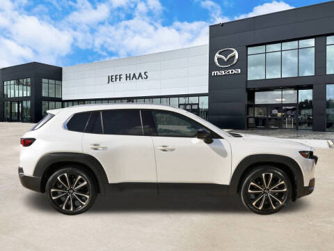 2025 Mazda CX-50 2.5 Turbo Premium Plus