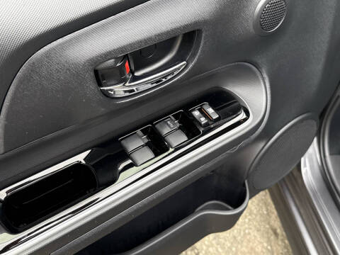 2018 Toyota Prius c Four