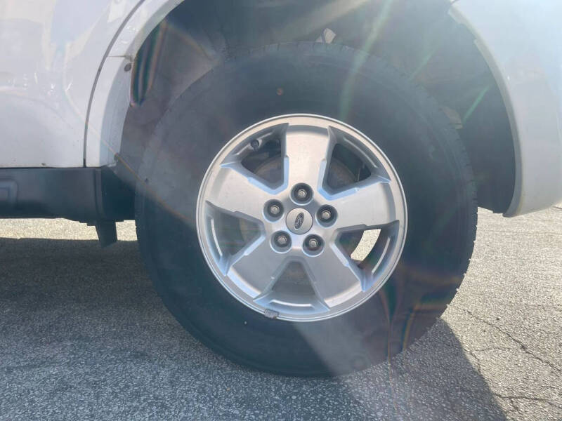 2011 Ford Escape XLT