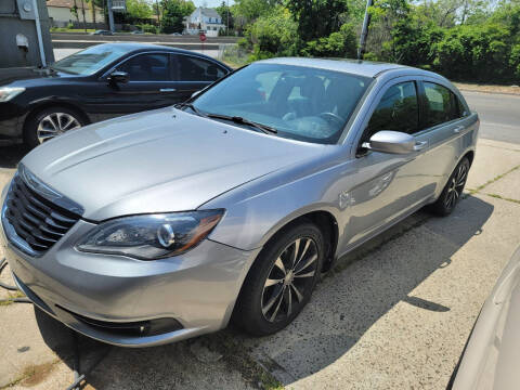 2013 Chrysler 200 for sale at Rose Gold Auto LLC in Islip Terrace NY