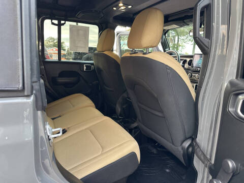 2021 Jeep Gladiator Willys Sport