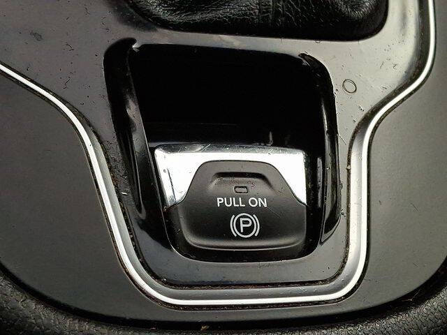 2020 Jeep Cherokee Altitude