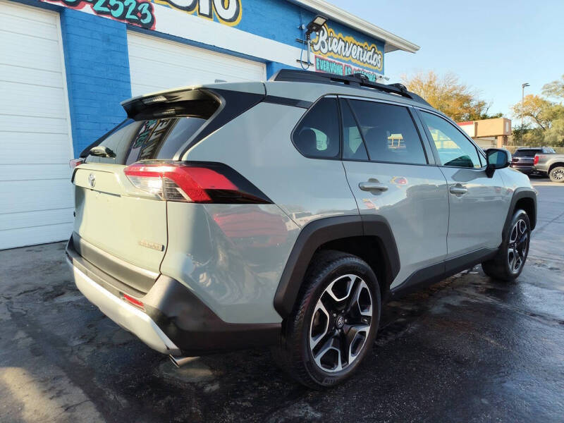 2019 Toyota RAV4 Adventure