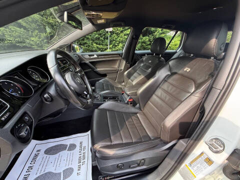 2015 Volkswagen Golf R 4Motion