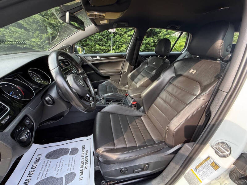 2015 Volkswagen Golf R 4Motion