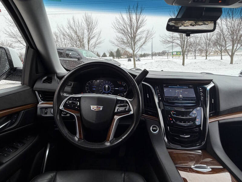 2017 Cadillac Escalade ESV Premium Luxury