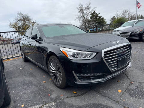 2017 Genesis G90