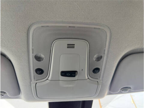 2017 Toyota Prius Three Touring