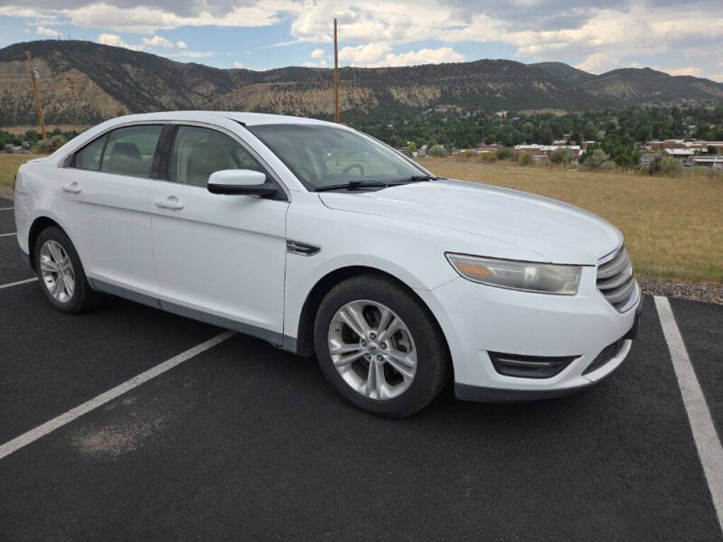 2014 Ford Taurus SEL