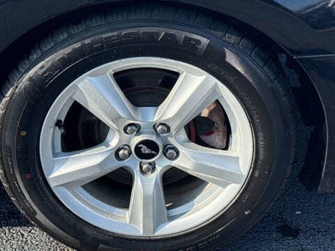 2016 Ford Mustang V6