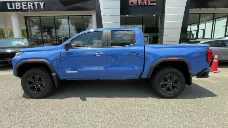 2025 GMC Canyon Elevation