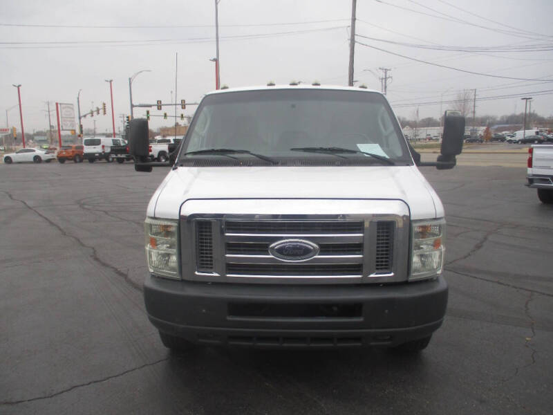 2011 Ford E-Series E-450 SD