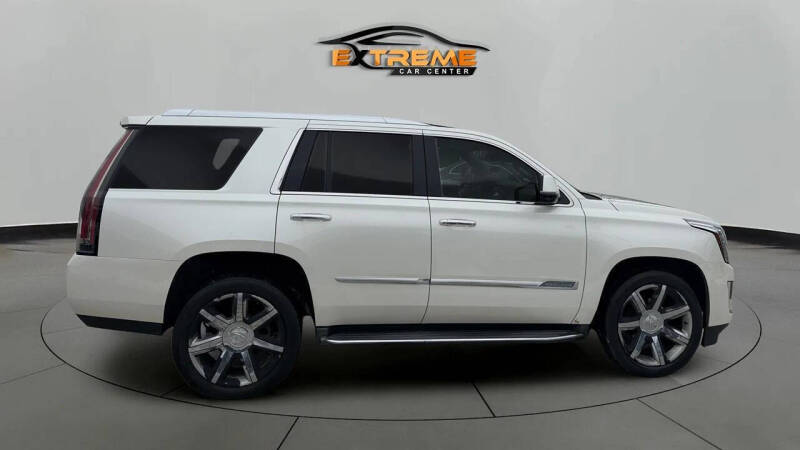 2015 Cadillac Escalade Luxury