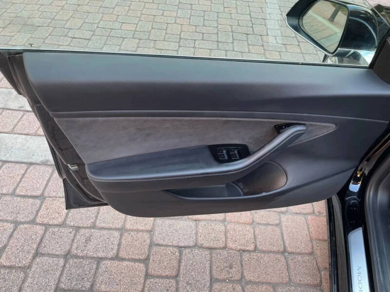 2020 Tesla Model 3 Standard Range Plus