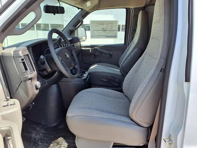 2026 Chevrolet Express 2500