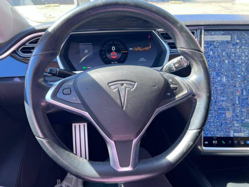2014 Tesla Model S