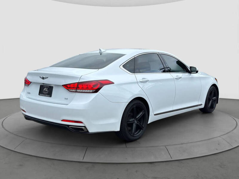 2017 Genesis G80