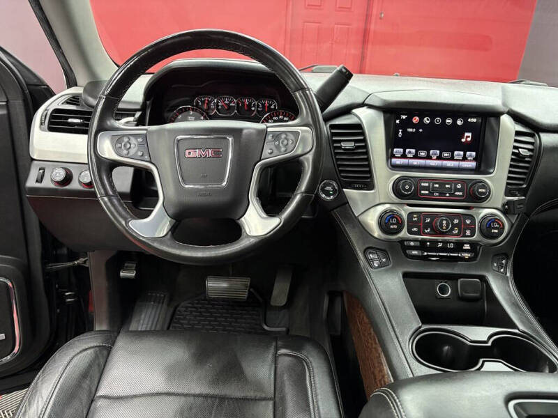2016 GMC Yukon SLT