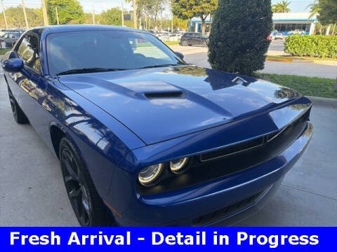 2021 Dodge Challenger SXT