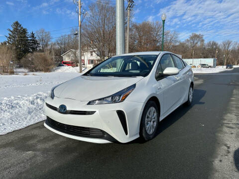 2021 Toyota Prius for sale at ONG Auto in Farmington MN