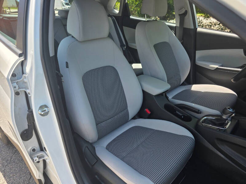 2022 Hyundai Kona SE