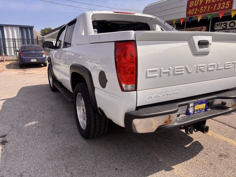 2005 Chevrolet Avalanche 1500 LS