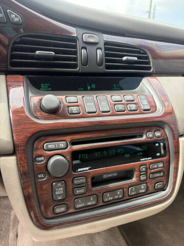 2003 Cadillac DeVille DHS