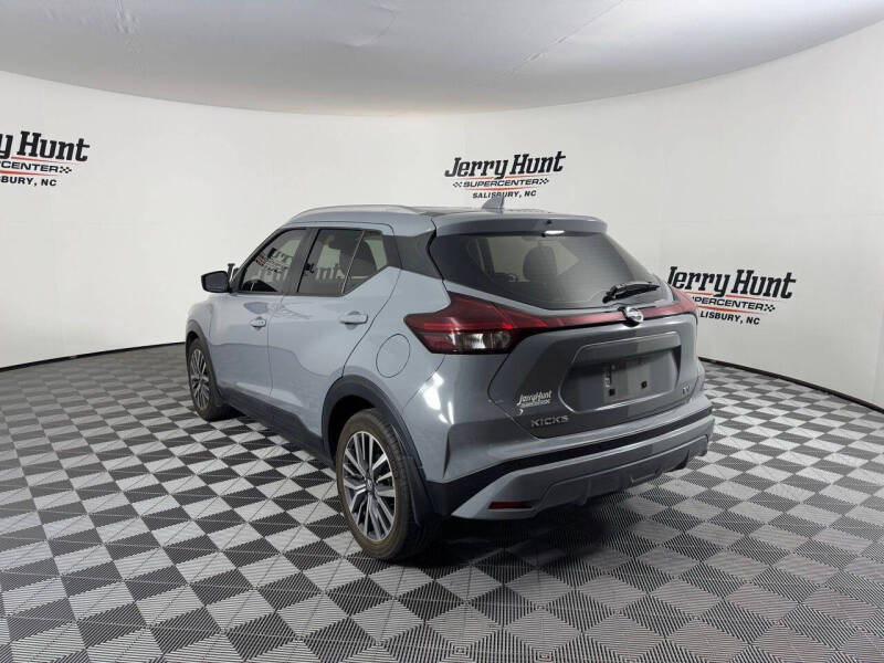 2021 Nissan Kicks SV