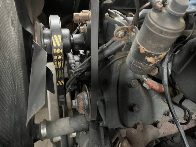 1948 Ford Super Deluxe