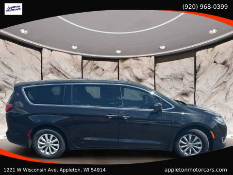 2018 Chrysler Pacifica Touring Plus