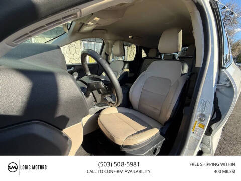 2020 Ford Escape Titanium