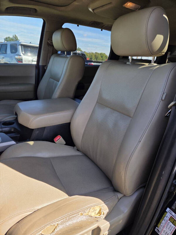 2014 Toyota Sequoia Platinum