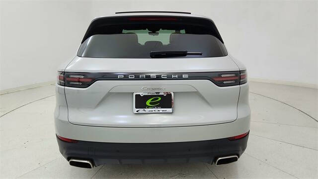 2022 Porsche Cayenne