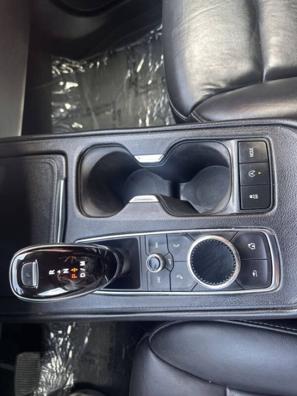 2021 Cadillac XT4 Premium Luxury