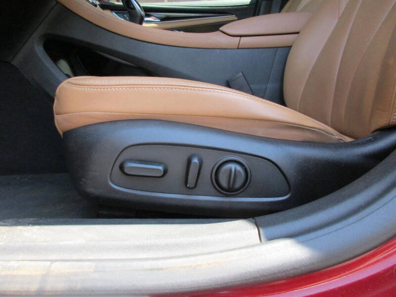 2017 Buick LaCrosse Essence