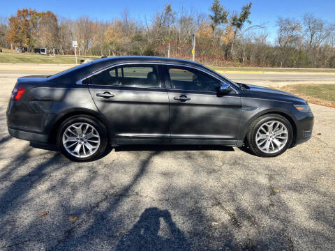 2017 Ford Taurus Limited