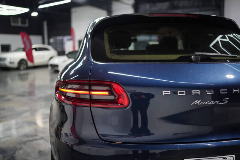 2015 Porsche Macan S