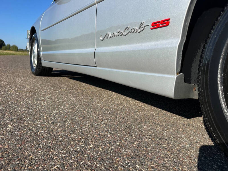 2001 Chevrolet Monte Carlo SS