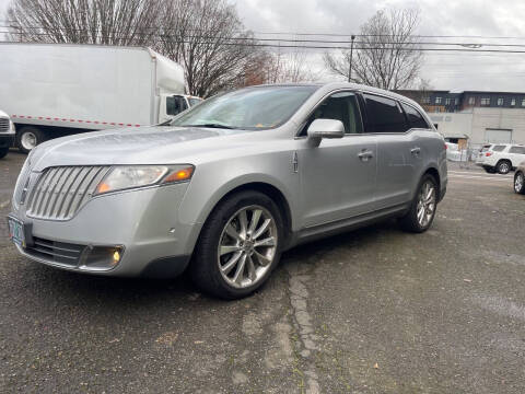 2010 Lincoln MKT