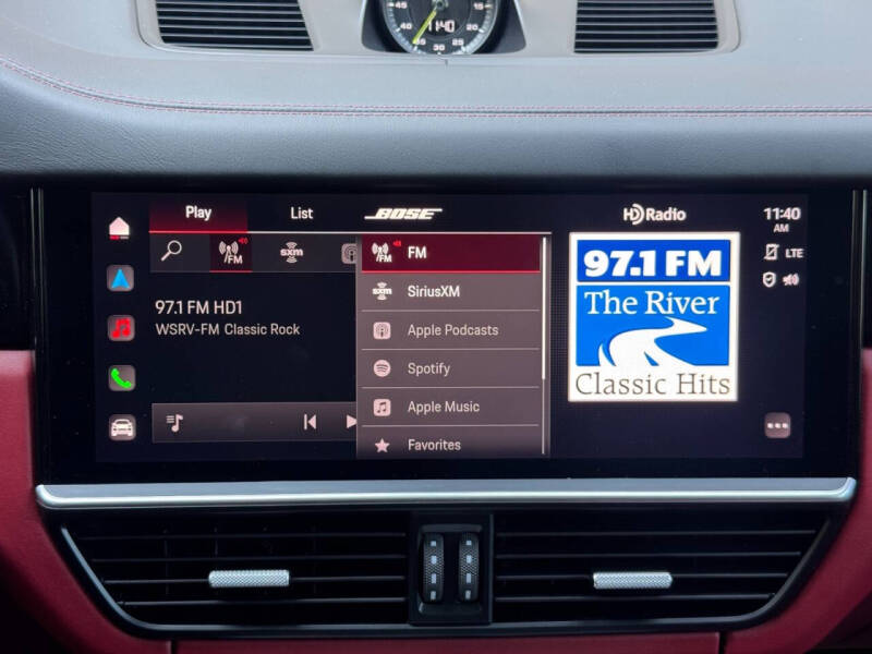 2022 Porsche Cayenne Turbo S E-Hybrid