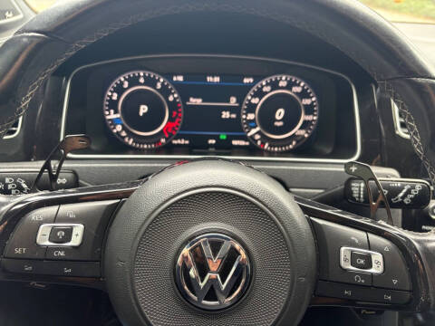 2018 Volkswagen Golf R 4Motion