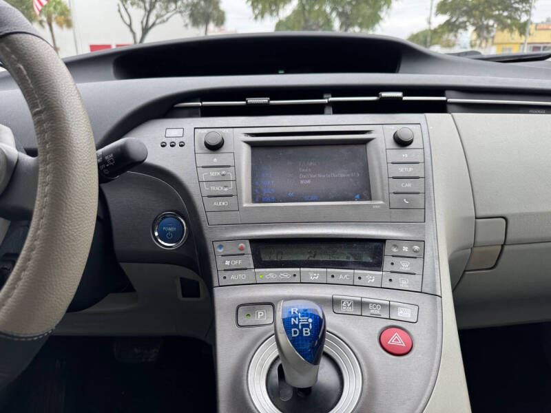2012 Toyota Prius One