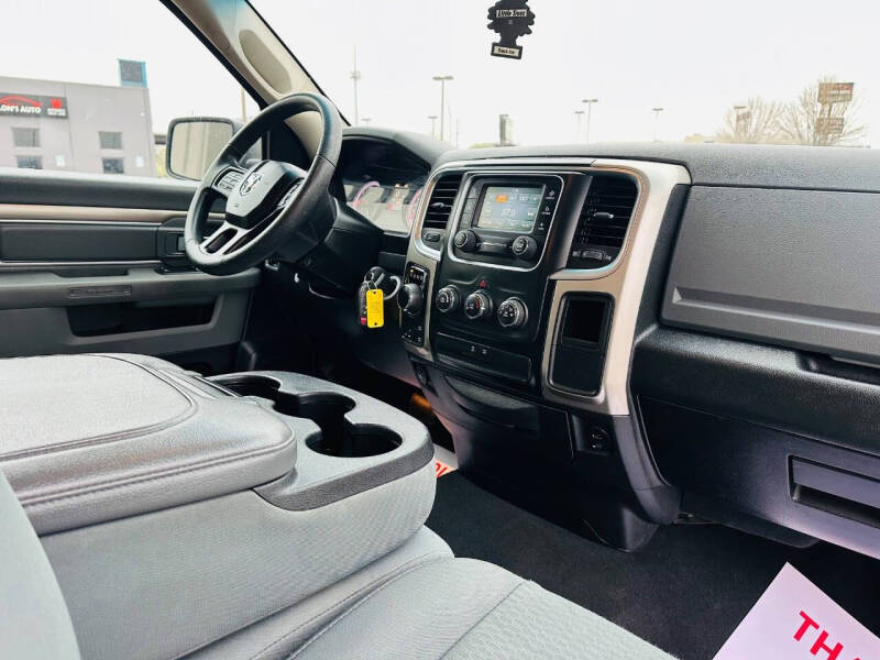 2020 RAM 1500 Classic SLT