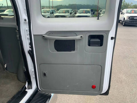 2013 Ford E-Series E-350 SD XLT