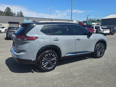 2024 Nissan Rogue Platinum