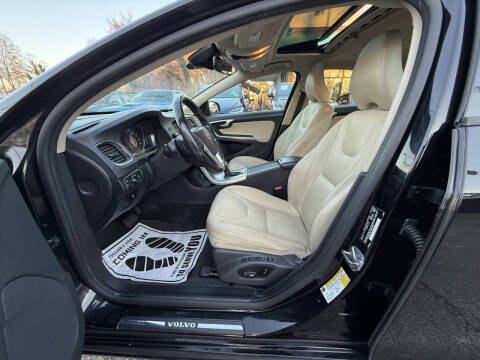 2017 Volvo S60 T5 Dynamic