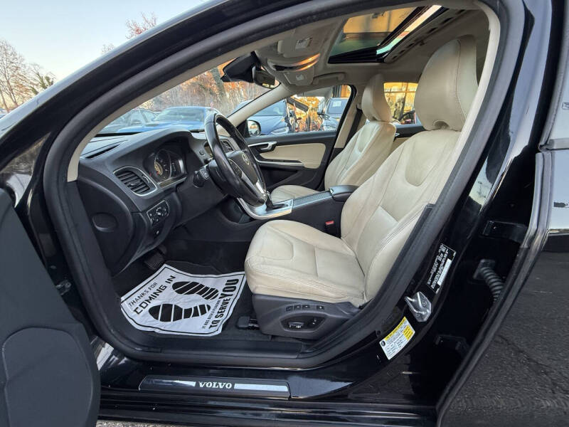 2017 Volvo S60 T5 Dynamic