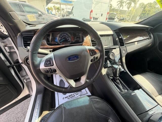 2018 Ford Taurus Limited