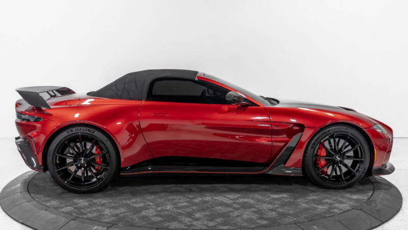 2023 Aston Martin Vantage V12