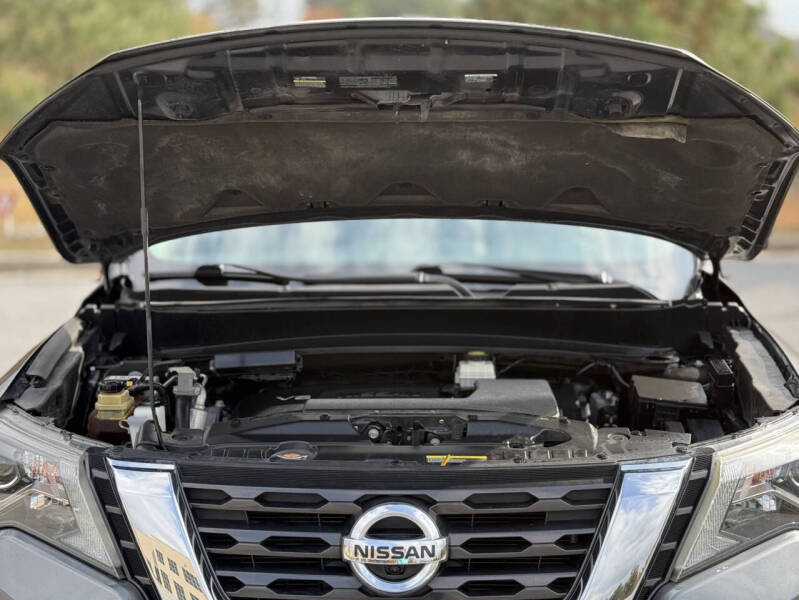 2018 Nissan Pathfinder Platinum